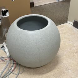 Large Pot