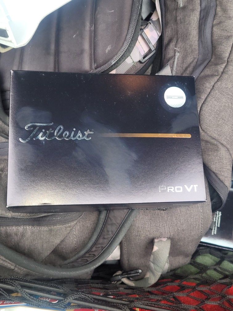 Titleist Prov1 Enhanced Allinment Golf Balls