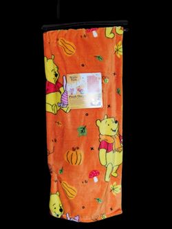 Winnie The Pooh Throw 50x70in  - Honey
