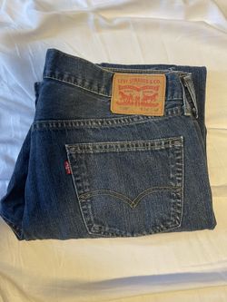 3 Levi's Pants (used)