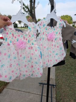 Baby girl clothes (twins)