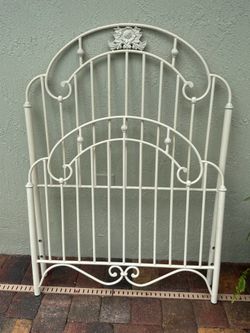 Wrought iron twin bed ornate headboard and foot rail