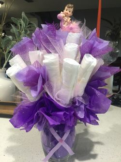 Diaper Bouquet center piece. Girl/ Boy Baby Shower.