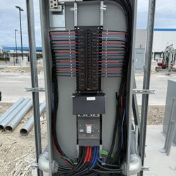 •	Electricista residencial y comercial en Miami