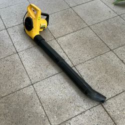 Leaf blower