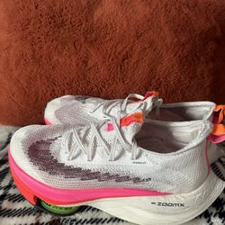 Tennis Shoes