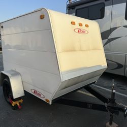 Enclosed Trailer 