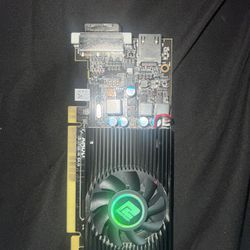 GPU AMD RADEON R7 200