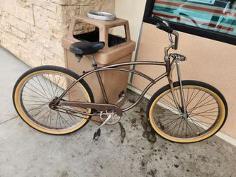 Vintage "26 Bronze Schwinn Beach Cruiser Bike