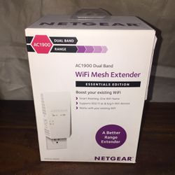 Netgear  WiFi Extender Internet Connection House Room Share