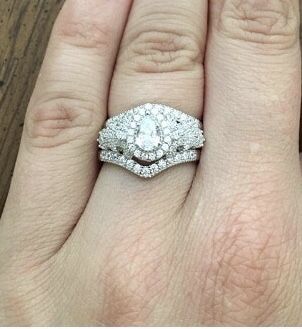 1.4 Ct AAA Cubic Zirconia Water Drop Sterling Silver Halo Ring