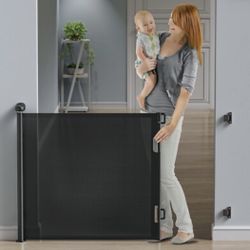 135" Wide Extra Retractable Baby & Dog Gate