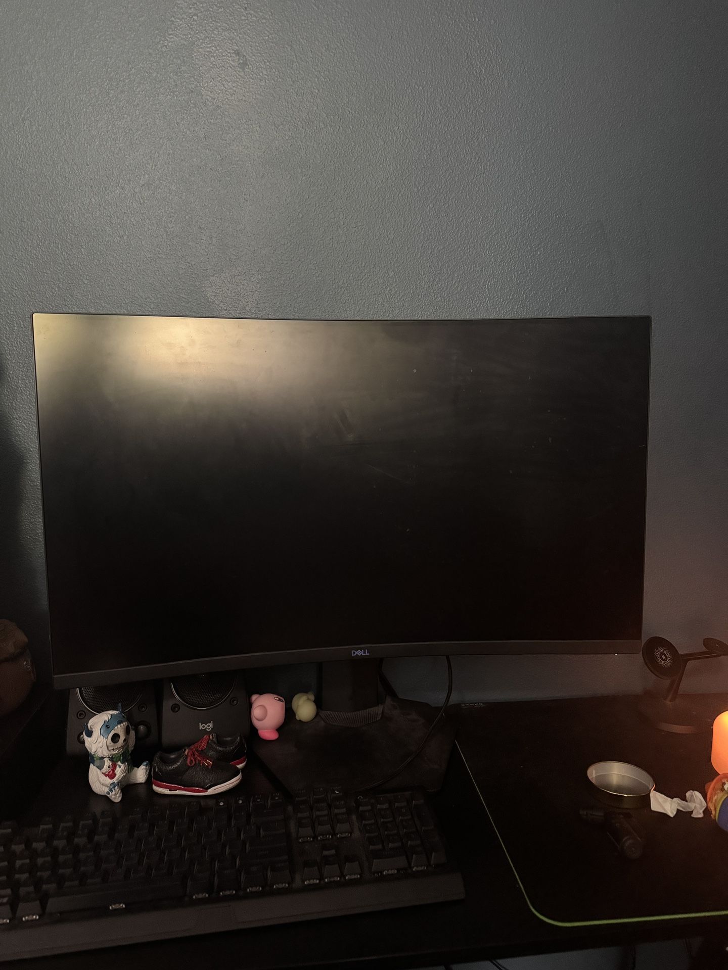 Monitor 30-32 Inch Dell