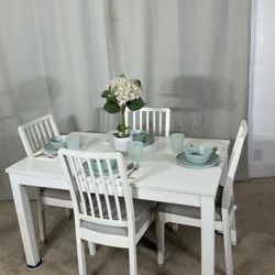 Extendable Kitchen Dining Table With 4 Chairs 