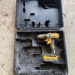 Dewalt Cordless Drill/Impact W/ Battery And Case 