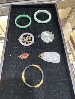 Real Jade pendant And Bracelet With GOLD💯