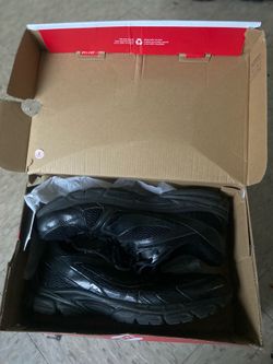 Black saucony