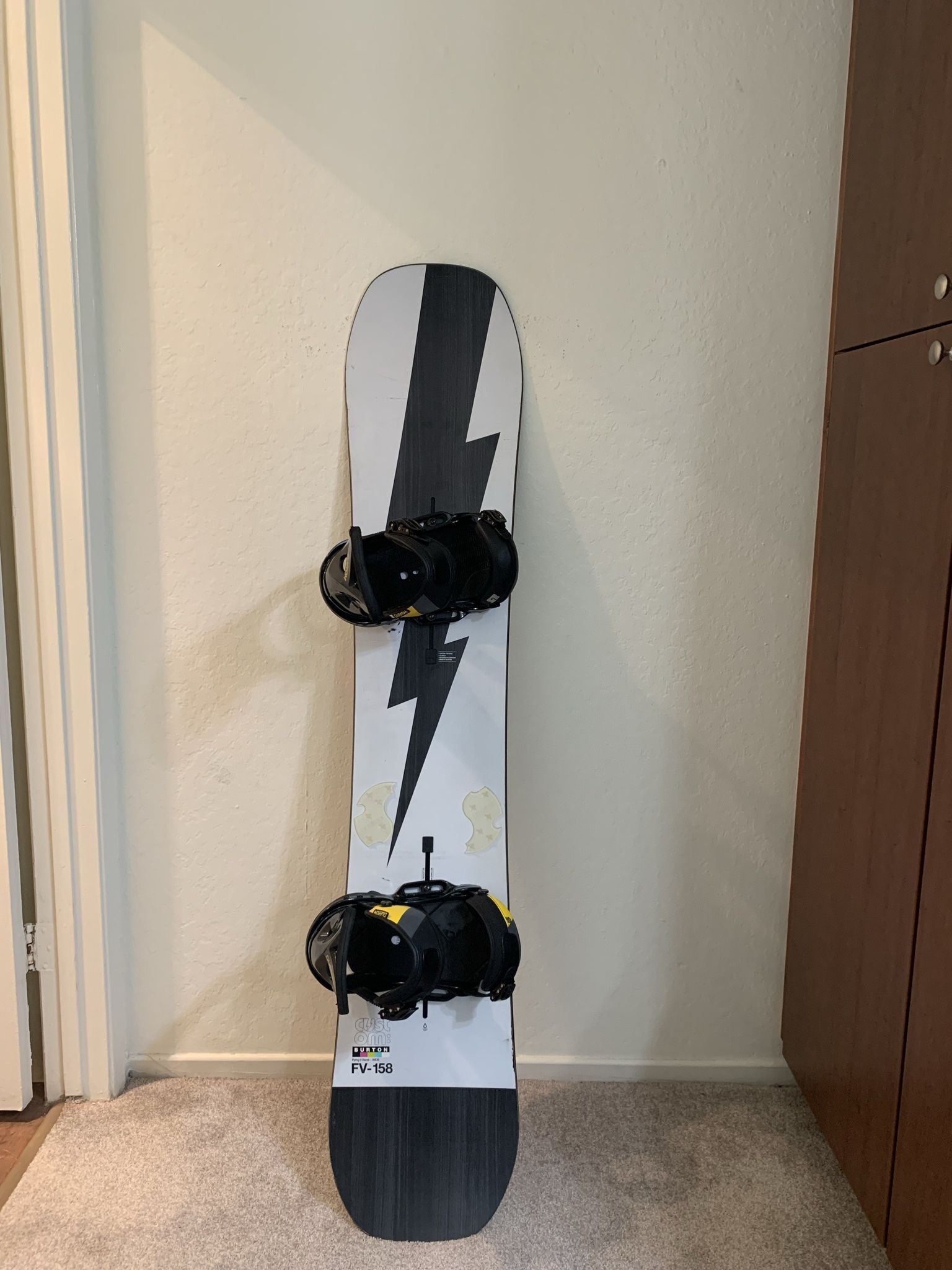 Burton Custom Flying V Snowboard Size 158 Wide