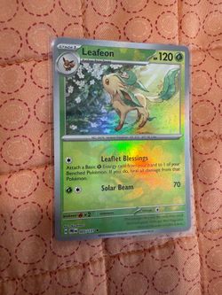 Leafeon mast ball - prismatic evolutions