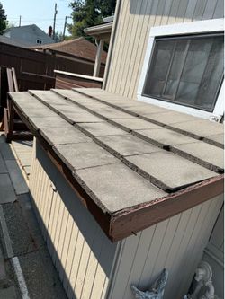 Concrete roof tiles