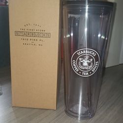 Starbucks Cups 