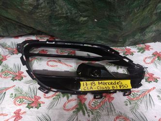 2017-18 Mercedes CLA-Class Left Fog Light Cover