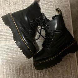 Dr Martens