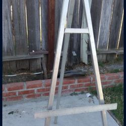 EASEL 