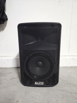 8" Powered Speaker
