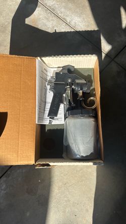 Spray Gun with Cup