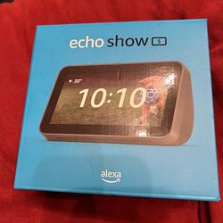 Echo Show 5 (2d Gen) NIB