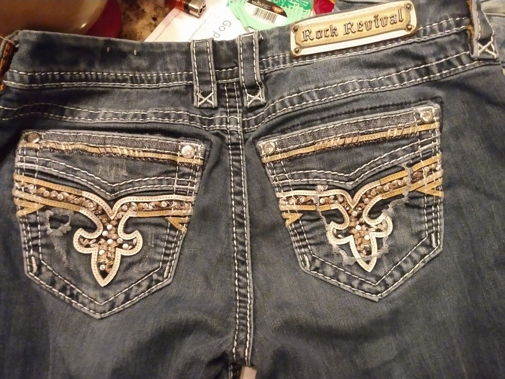 Rock Revival, Guess And Miss Me Jeans ..