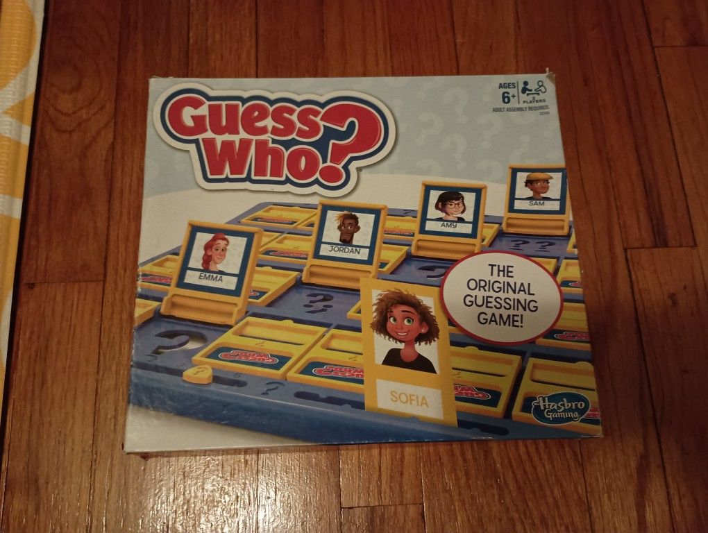 3/$10 π Hasbro Guess Who? Kids Game