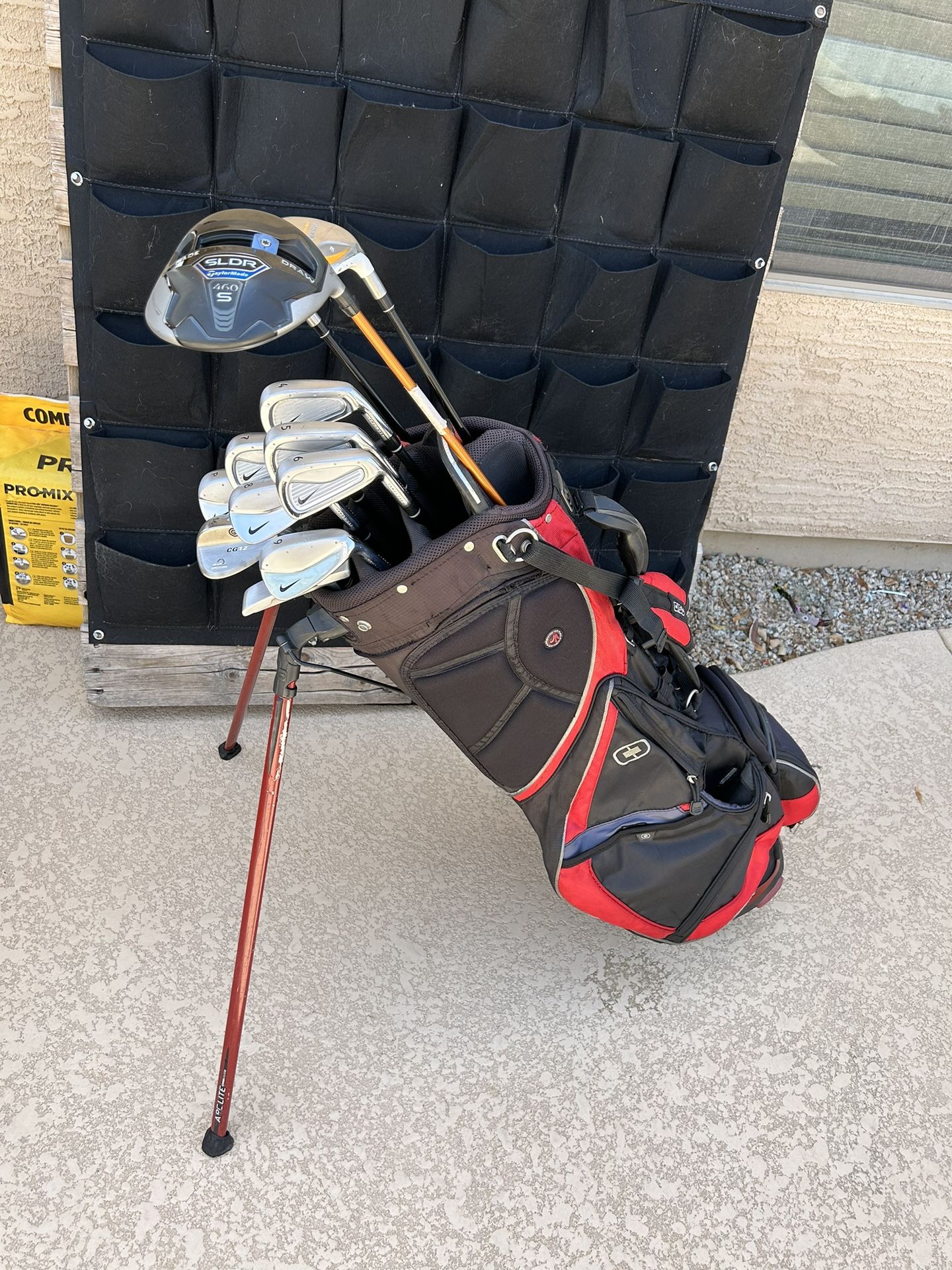 Nike Golf Clubs Set TaylorMade Woods Ogio Stand Bag for Sale in Queen Creek, AZ OfferUp