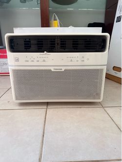 Toshiba large room air conditioner
