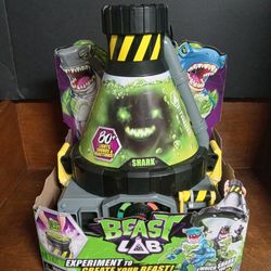 NEW Beast Lab SHARK BEAST CREATOR Figure Experiment 80+ Sound Light Reactions



BRAND NEW SUPER RARE



Beast lab SHARK creator electronic playset an
