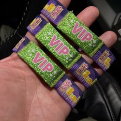 Coachella VIP Sunday Weekend 2 wristbands $450 Each 