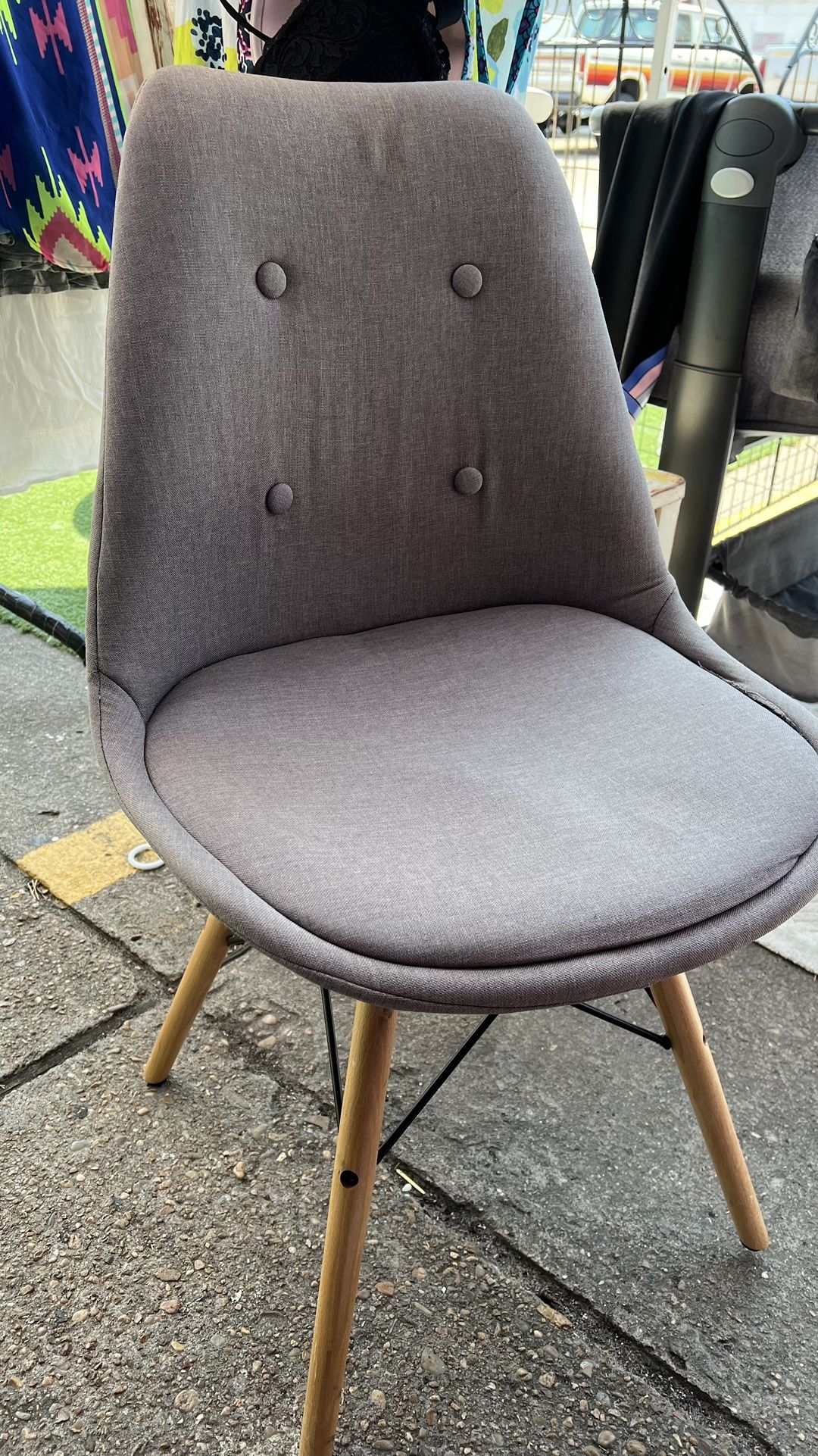 Chair $10 for Sale in Houston, TX - OfferUp