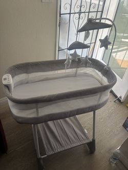 Free Bassinet