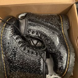 DR. Martins Toddler Boots 9c