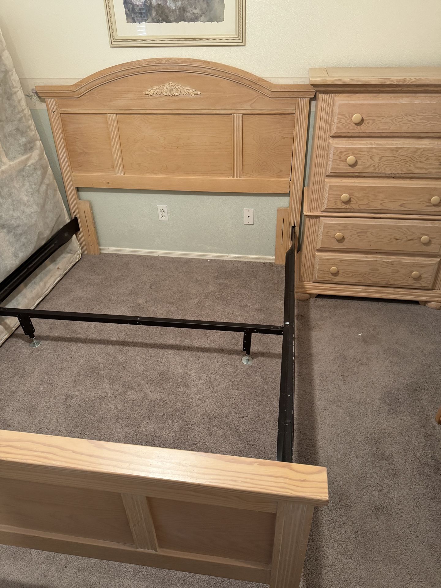 Light Colored Bedroom Set