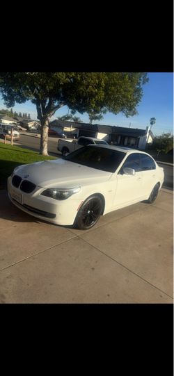 2009 BMW 528i