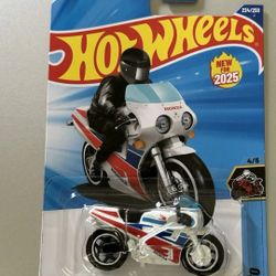 Hot Wheels Honda VFR750R (RC30) 2025 Case M 