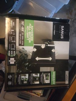 TV mount brand new in box !!