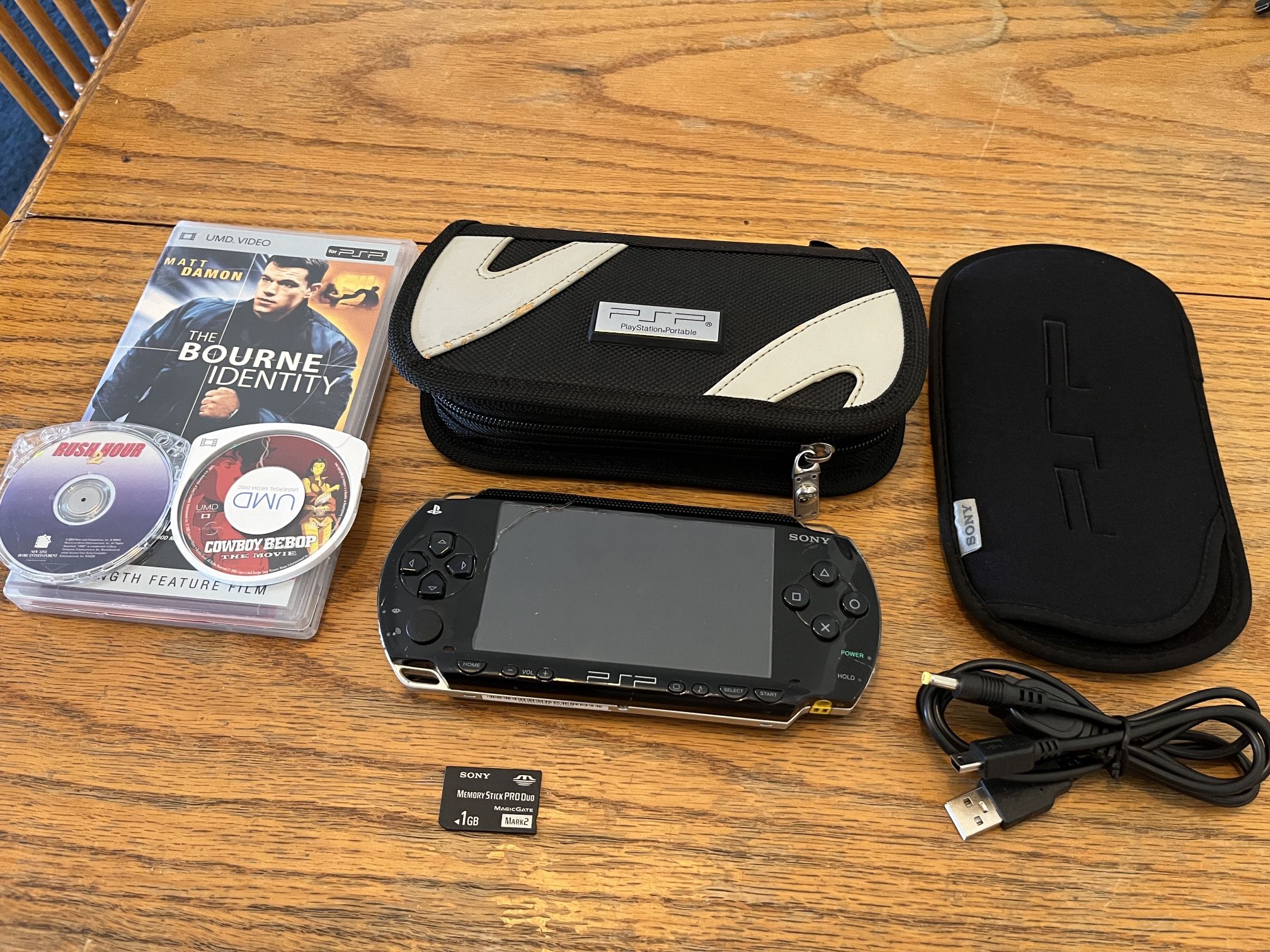 Sony Playstation PSP 1001, System Cases, GB Memory, UMD