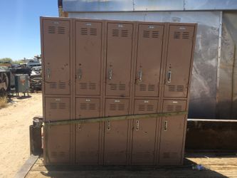 Metal school locker 1 section