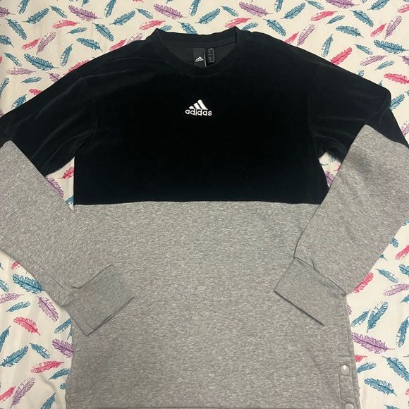 Adidas Black and Gray Sweatshirt