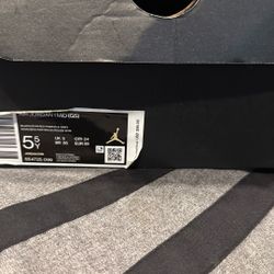 Boys Air Jordan’s 1