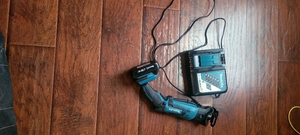 Makita Reciprocating Saw 