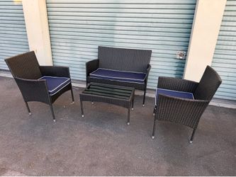 Patio,Outdoor furniture,1 Love Seat,2 chairs,cushions and coffee table.